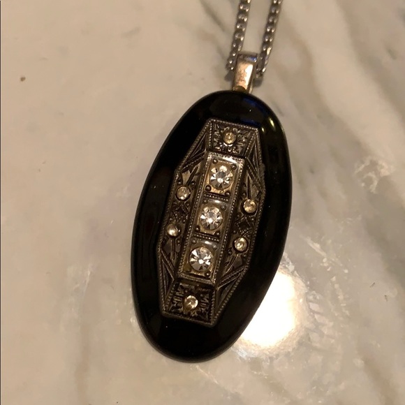 Vintage Necklace - Picture 2 of 2